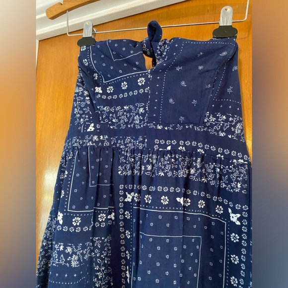 Universal Thread Dress - Picture 3 of 6